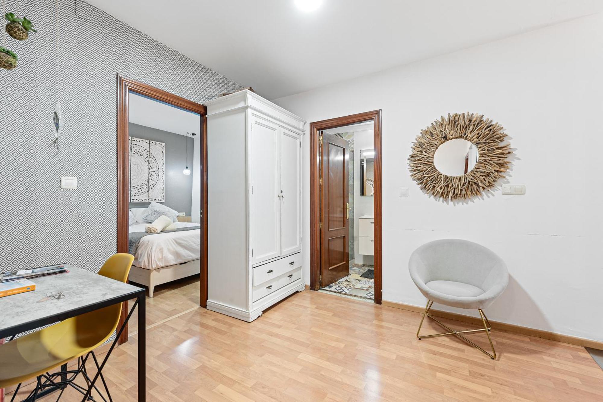 Urbanchicmalaga 2Bedroom Oasis In Historic Malaga Centre Málaga Exterior foto